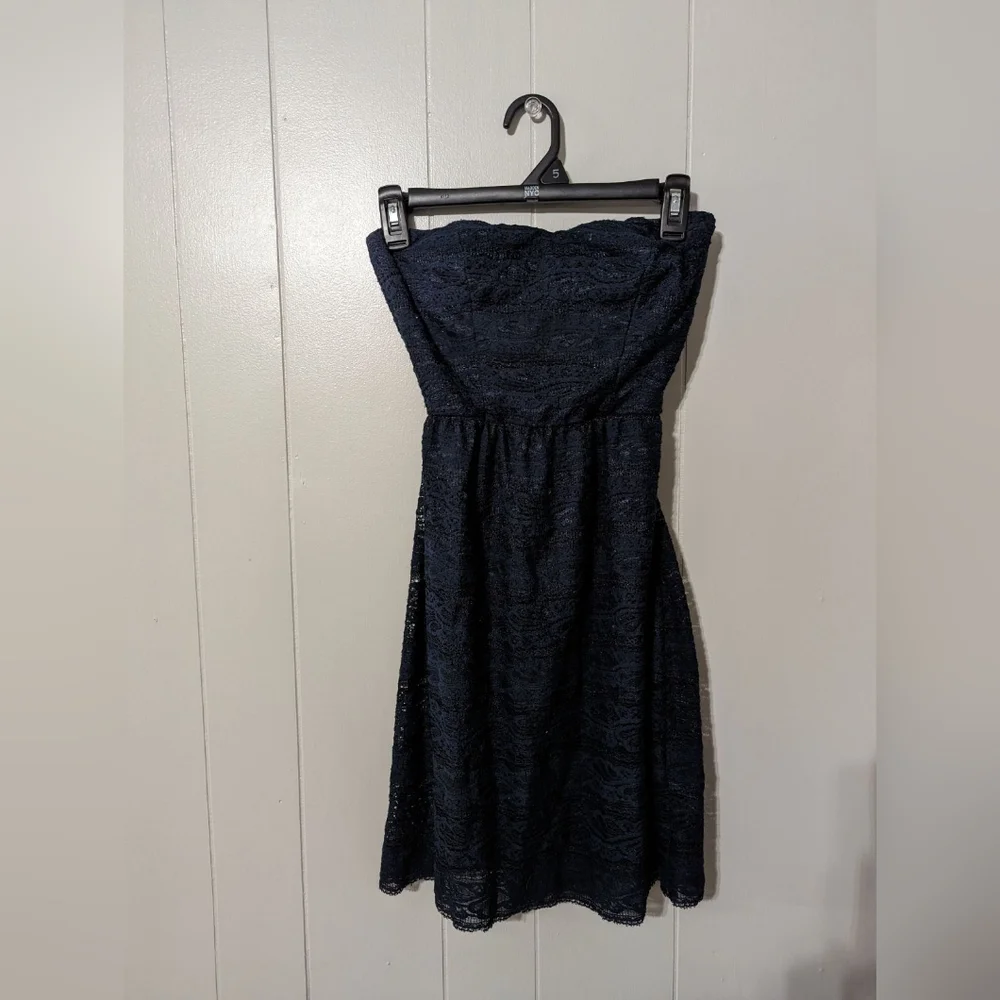 Open back dress - Picture 2 of 5
